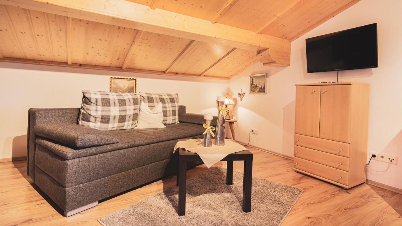 Stubaier Bauern Appartement Telfes im Stubai Eksteriør bilde