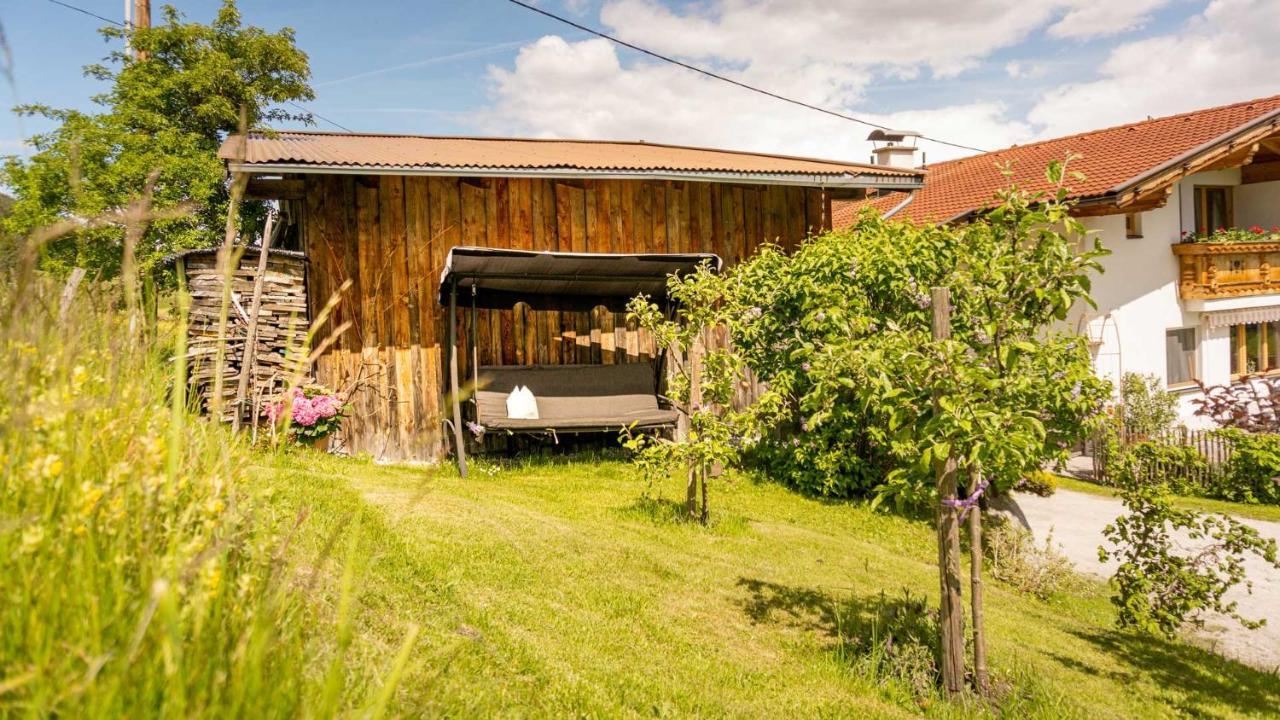 Stubaier Bauern Appartement Telfes im Stubai Eksteriør bilde